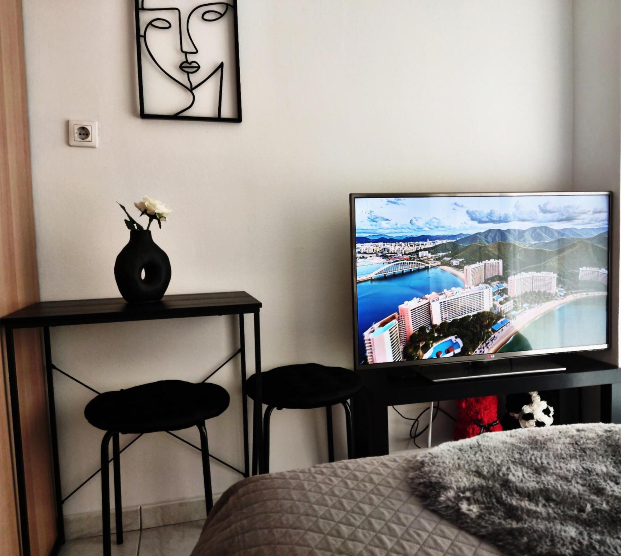 Elegant Central Studio With Balcony & 1 Gbps Fiber Saloniki Zewnętrze zdjęcie